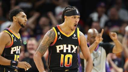 Steph Gets Hyped Over Ex-Warrior’s Wild Debut With New Team [WATCH]