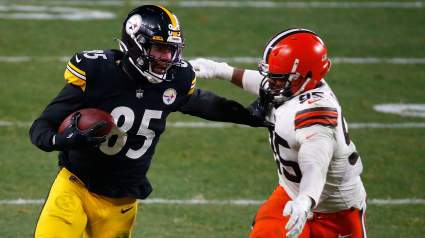 Bills Could Sign Pro Bowl TE to Fill in for Dawson Knox: Insider