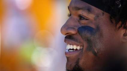 Former Patriots Castoff Set to Make Debut With New Team