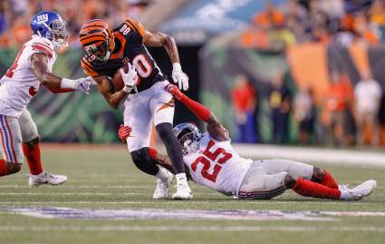 Steelers Sign Former Bengals WR, Bring Back Ex-Eagles RB