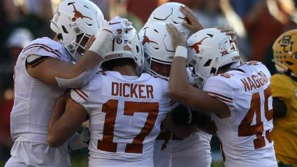 Eagles Make 2 Roster Moves, Add Texas All-Time Points Leader