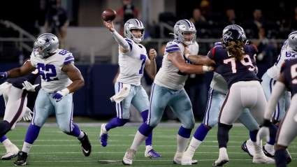 Ex-Cowboys QB Showing Interest in Signing With AFC Squad