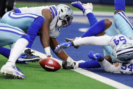Ex-Cowboys DE Enters Free Agency Talks with Broncos: Report