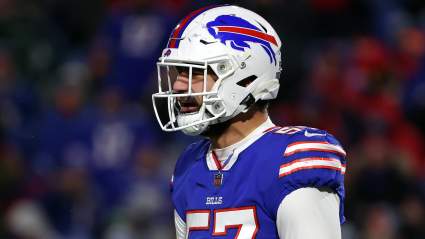 Bills Defensive End Ejected After ‘Elbowing’ Referee [VIDEO]
