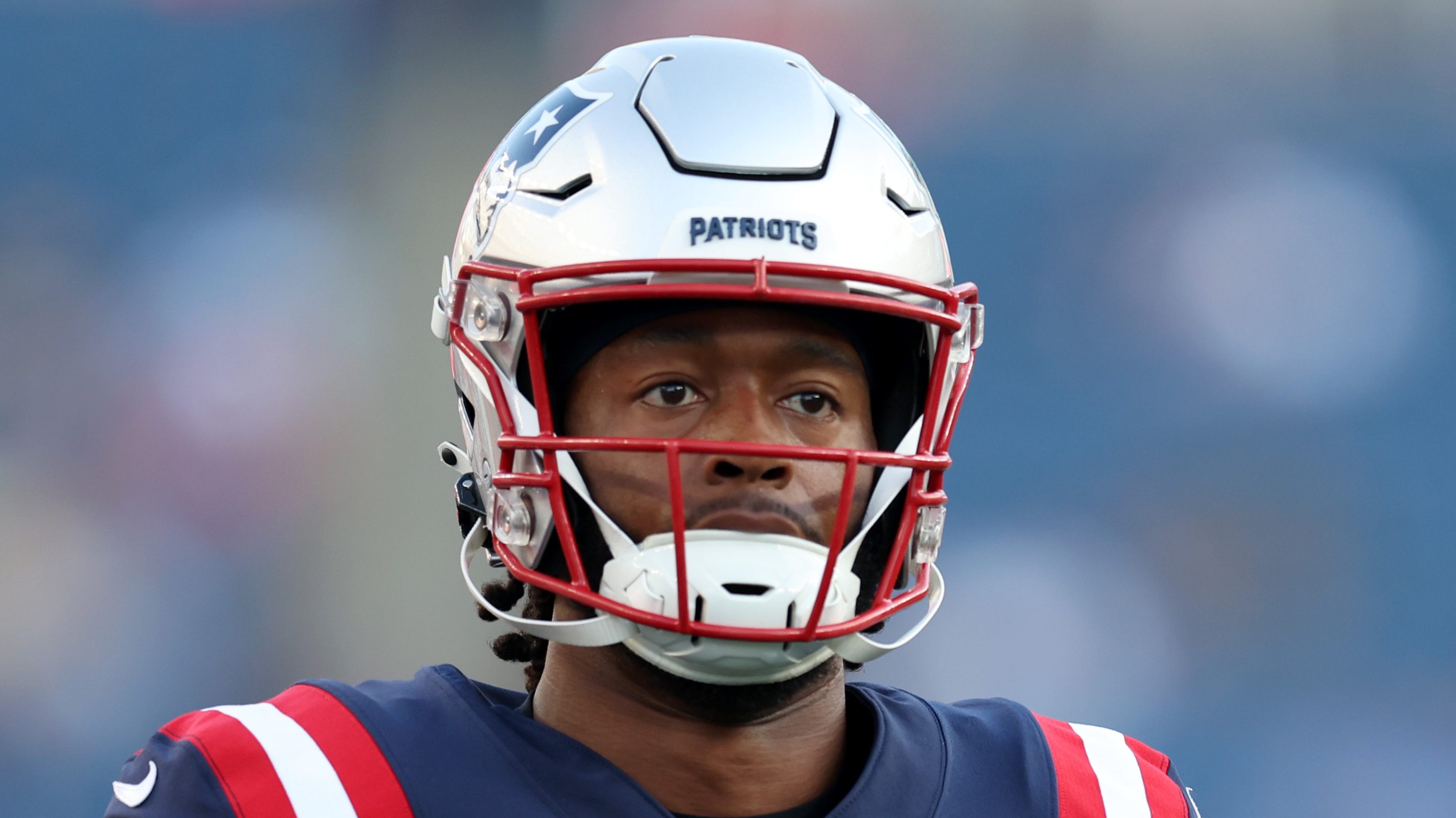 Reports: Patriots trade former 1st-round pick Harry for 7th rounder