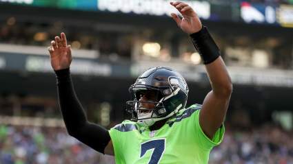 Seahawks’ Geno Smith Sends Funny Message to Tyler Lockett Doubters
