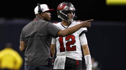 Trade Scenario Sees Buccaneers Land All-Pro RB by Deadline