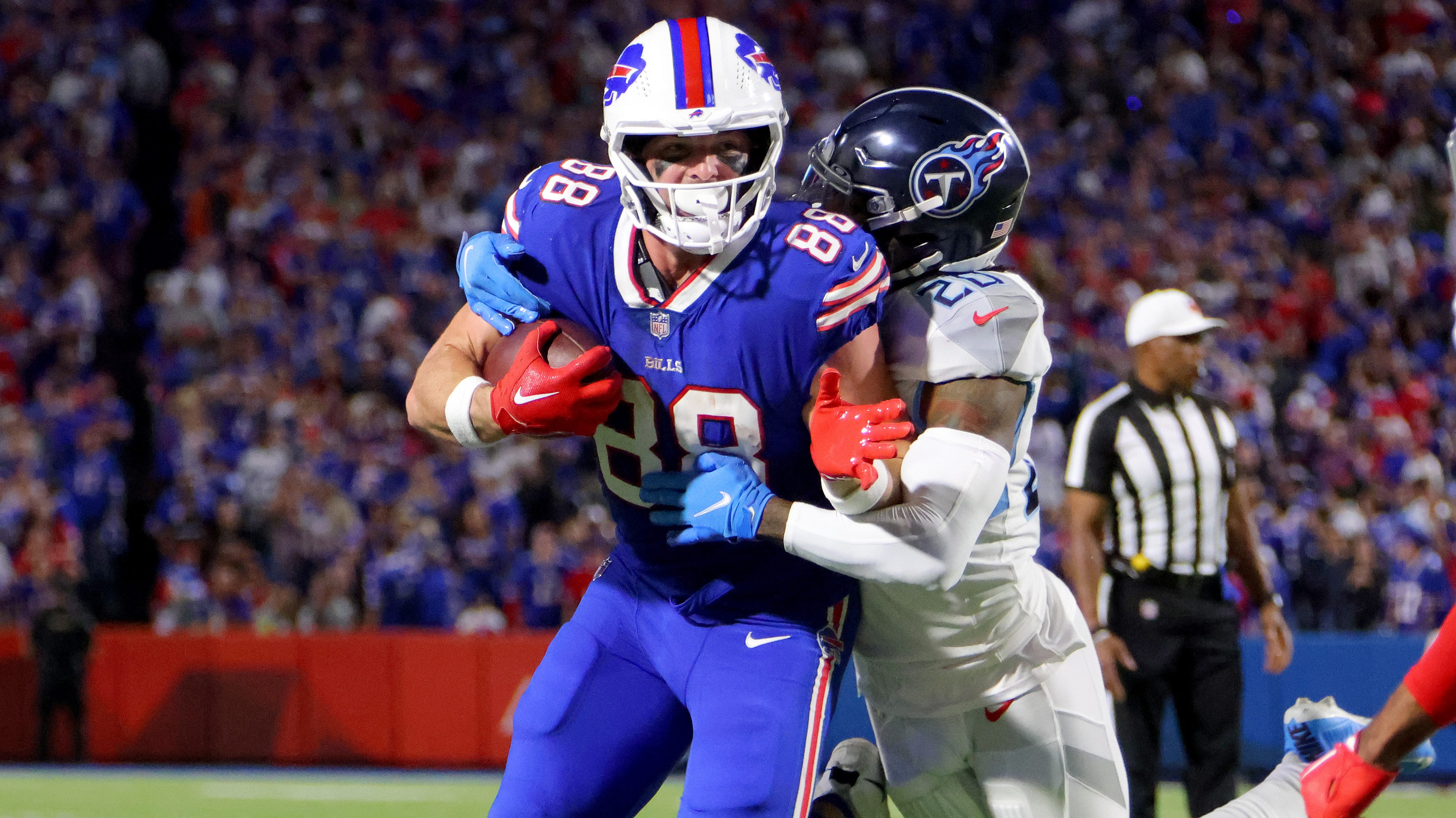 Bills' Dawson Knox bullies FOX Sports into fixing 'New York' graphic