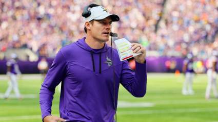 Vikings Re-Sign & Activate RB, Part Ways With Rookie WR