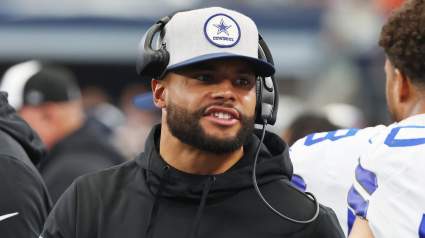 Cowboys Star Dak Prescott Goes Viral Amid Return Rumors [LOOK]