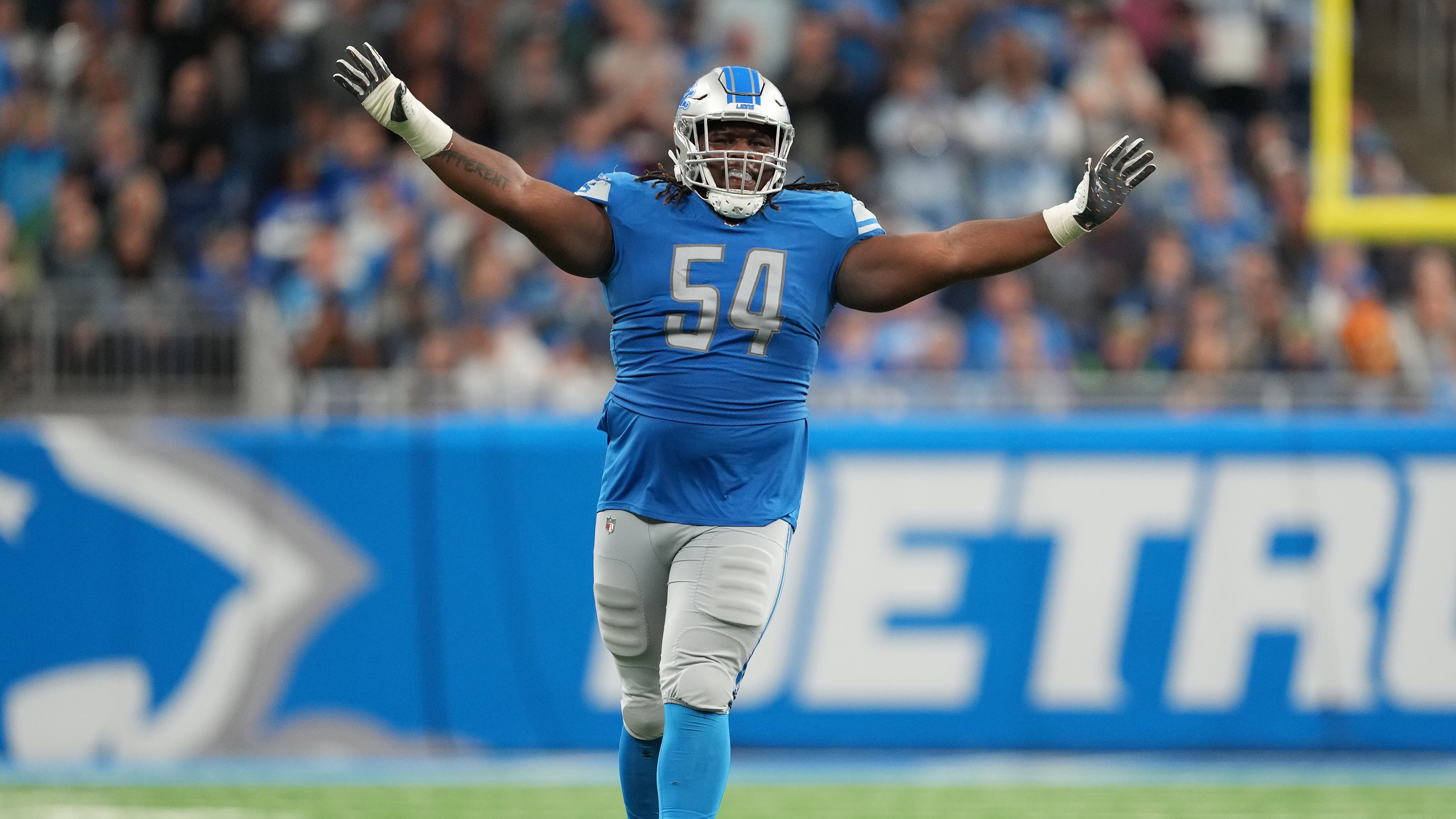 Lions defensive tackle Alim McNeill reveals how much weight he lost this  offseason