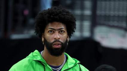 Lakers’ Anthony Davis Fires Back at 11-Time All-Star After Getting Bashed