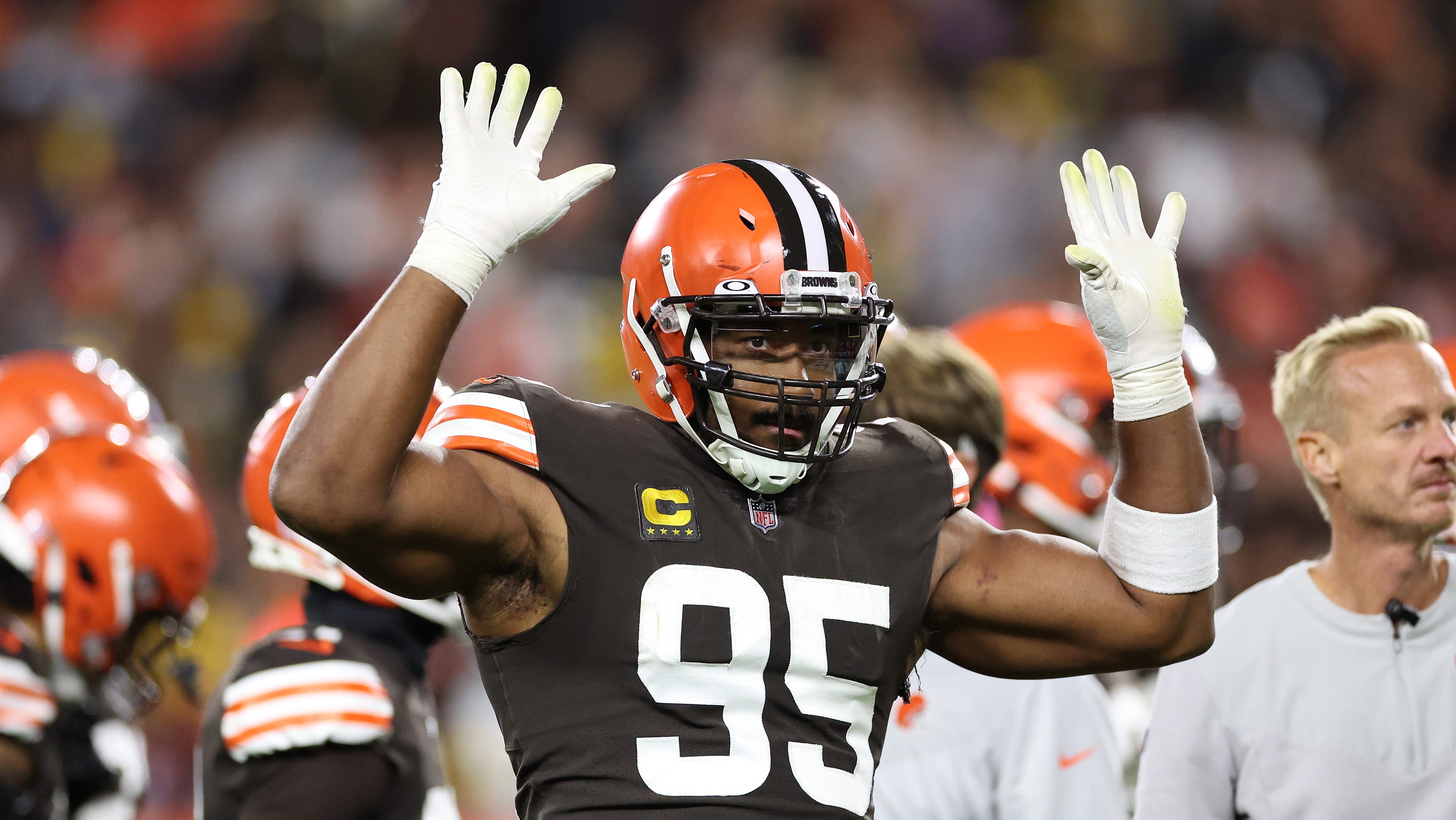 Cleveland Browns DE Myles Garrett delivers crucial play at a