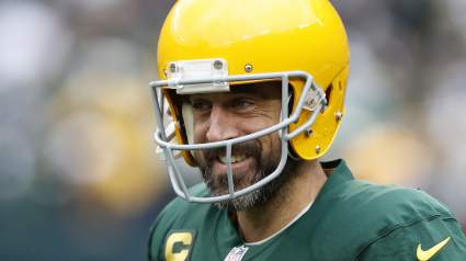 Aaron Rodgers Sends Message on Packers Trading for Veteran WR