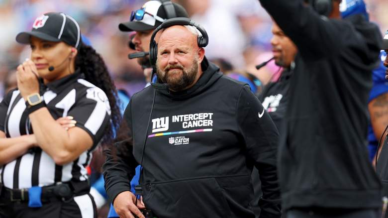 Watch as New York Giants' Coach Daboll Celebrates Win with Cigar