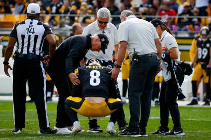 After ‘Over 2 Dozen’ Concussions, Ex-Steelers QB Has Message for Kenny Pickett