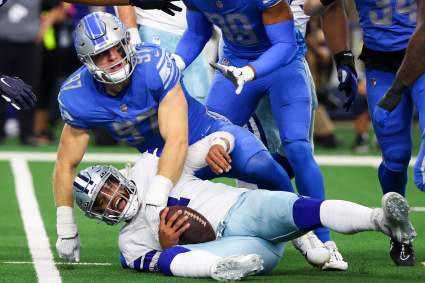 NFL All-Pro Gives Major Props to Lions Rookie Aidan Hutchinson