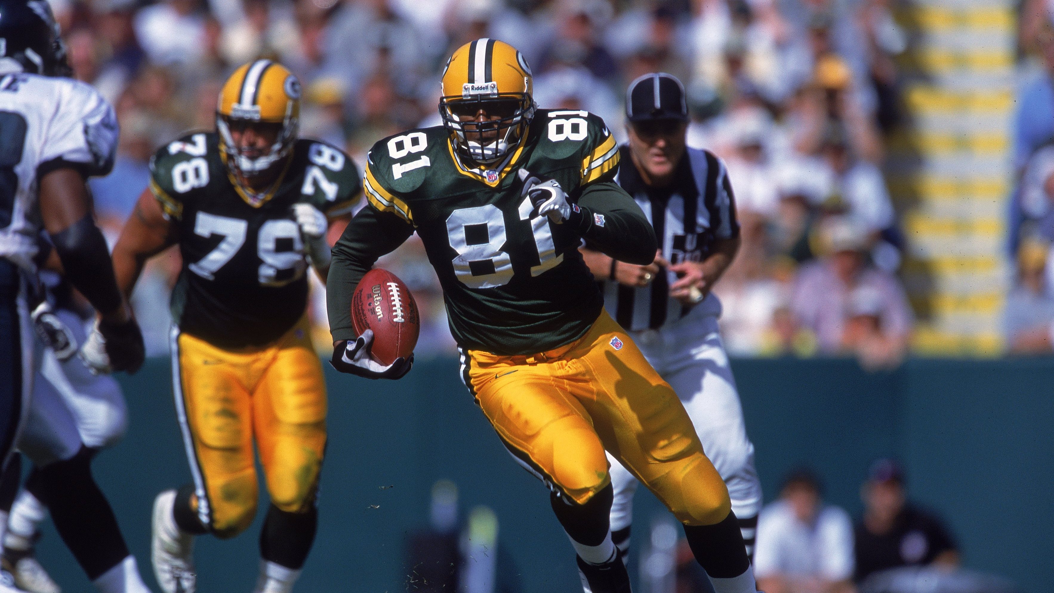 Former Packers Tight End Dead at 50