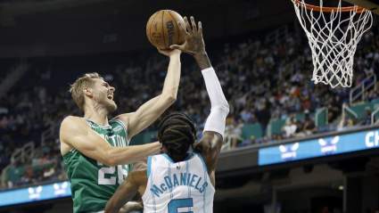 Celtics Make Final Call on Massachusetts Native’s Contract