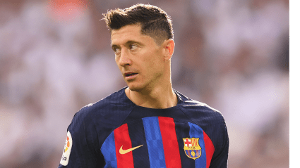Xavi Calls Up Barcelona Wonderkid After Lewandowski Injury