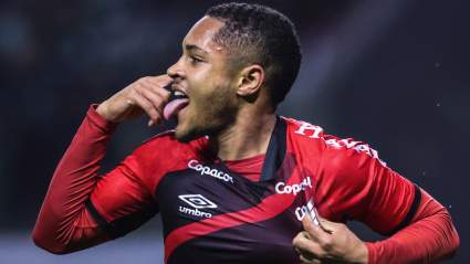 Barcelona Eyeing ‘Unbeatable’ Teen As Next No.9: Report