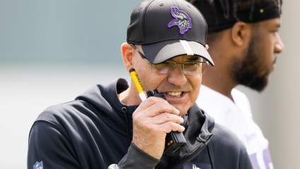 Vikings Fans Call for Coach’s Firing After Season-Ending Loss to Giants