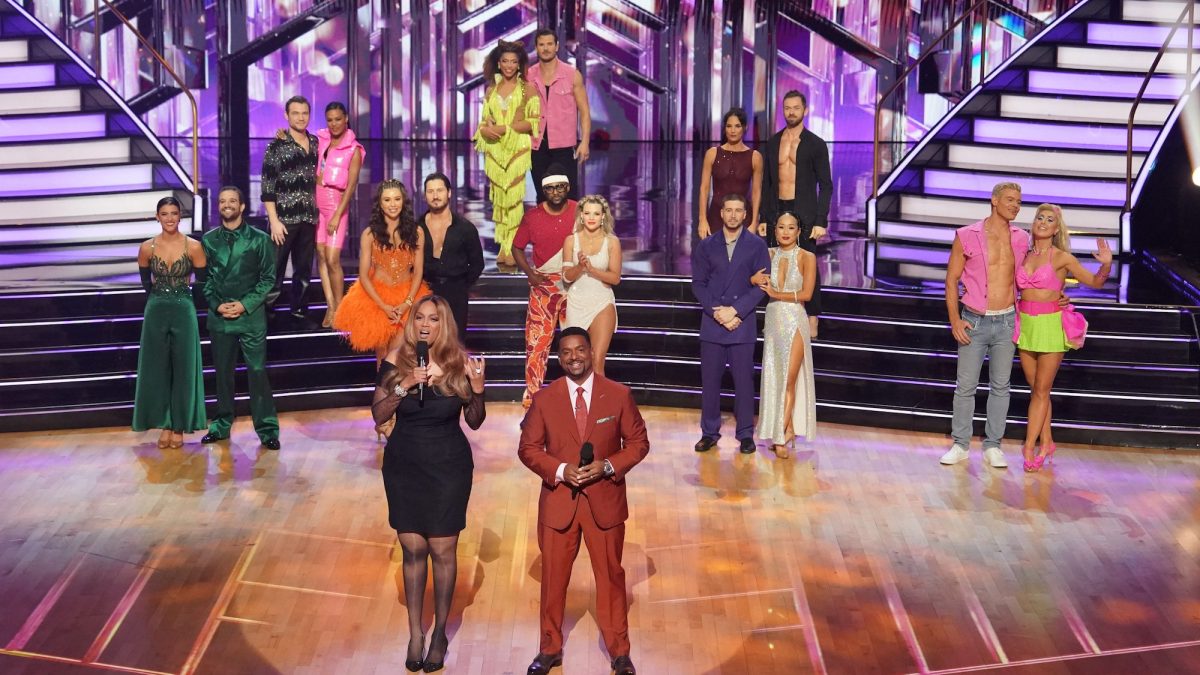 DWTS Fans Concerned About FrontRunner Following SemiFinals