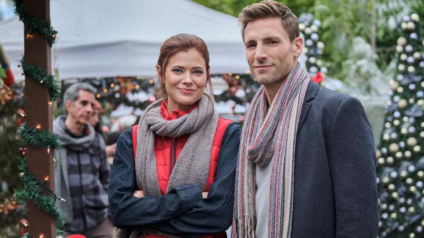 Where Was 'A Maple Valley Christmas' Filmed? Cast Stories