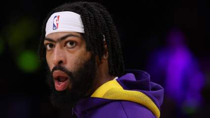 Fans Plead With Lakers to Swing Blockbuster Trade Involving Anthony Davis