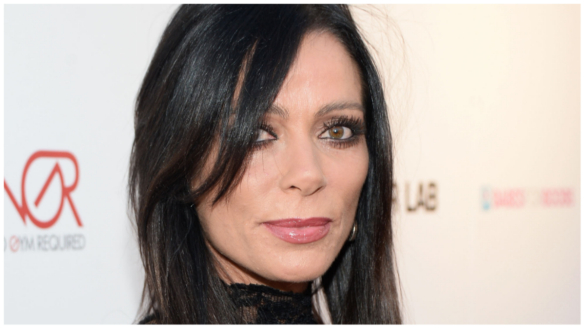 Former RHOBH Star Carlton Gebbia Poses With Her 3 Kids in New Photos