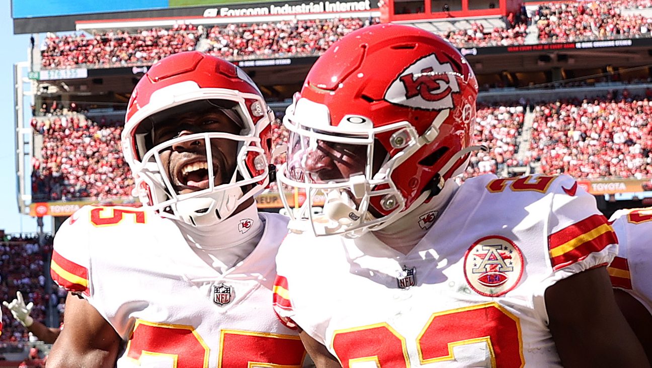 Chiefs rookie Jaylen Watson makes game-changing play in first