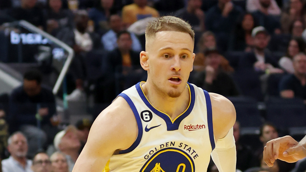 Warriors' Donte DiVincenzo (hamstring) practices Sunday, won't play vs.  Kings on Monday