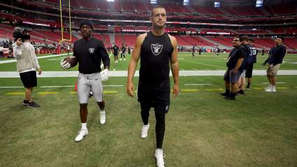 Raiders’ Derek Carr Has Hilarious Response to Antonio Brown