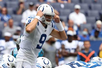 49ers Sign Prolific Pac-12 Quarterback, Former Bears WR