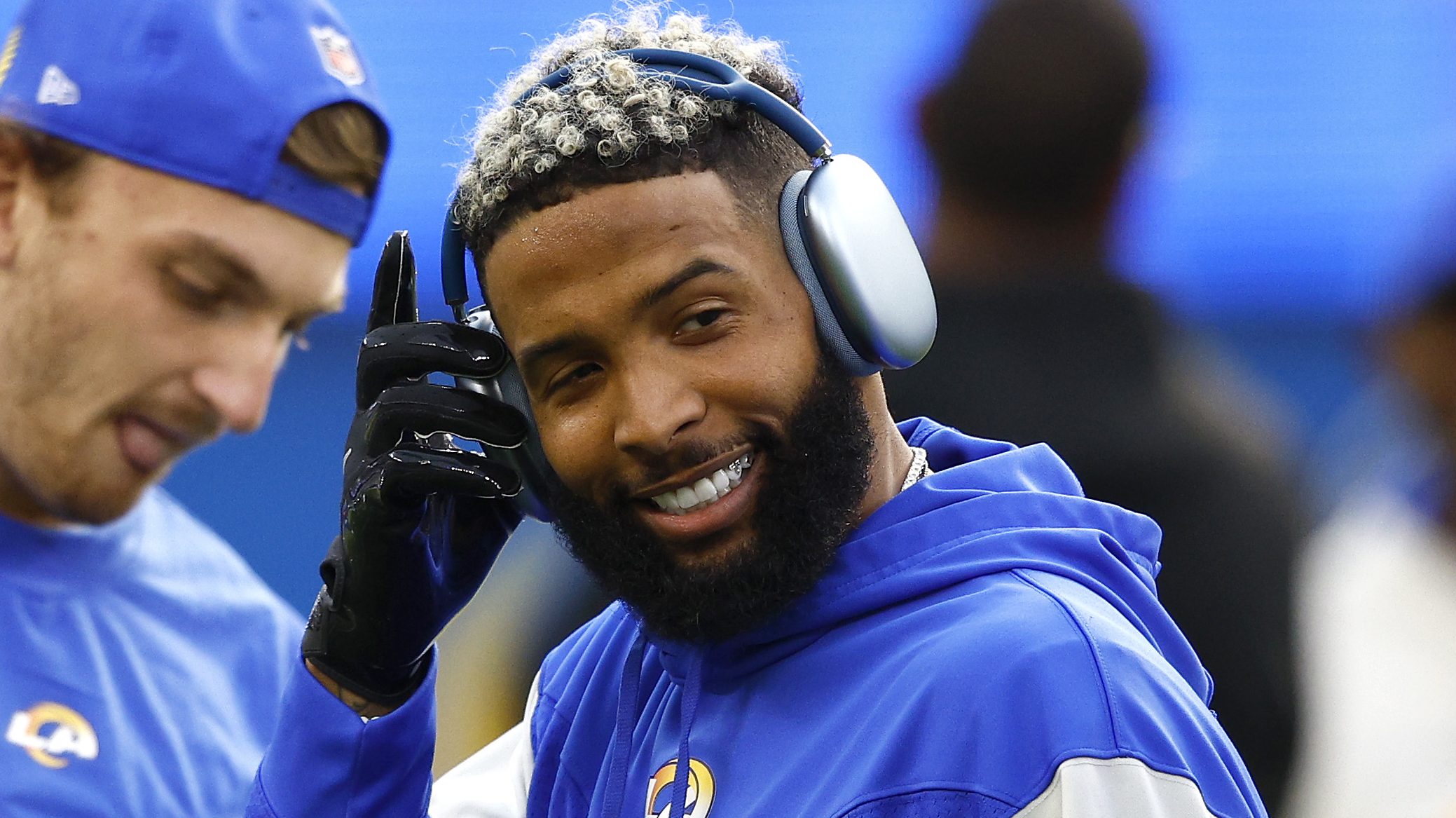 Dez Bryant Calls on Rams to Trade for Browns WR Odell Beckham