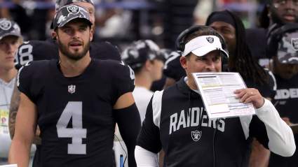 Analyst Could See Legendary QB Signing With Raiders in Free Agency