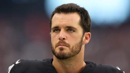 Raiders Predicted to Bench QB Derek Carr