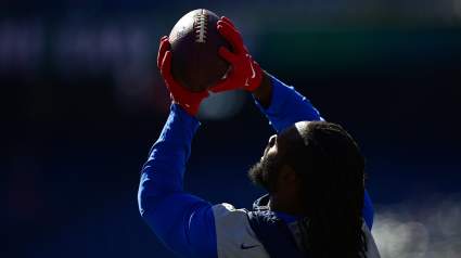 Patriots Star Has Wild Pregame Ritual [WATCH]