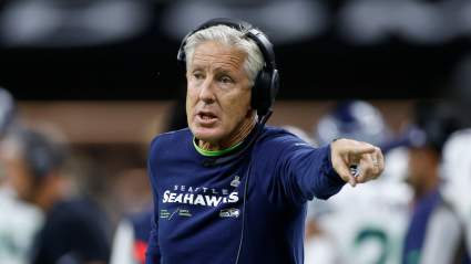 Seahawks CB Sends Message to 3-Time All-Pro WR DeAndre Hopkins
