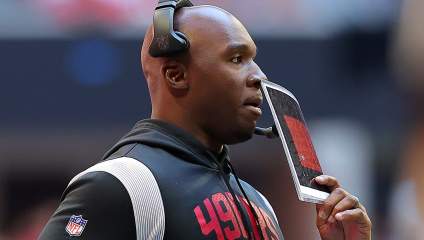 Insider Shares What Makes 49ers’ DeMeco Ryans Intriguing for HC Jobs