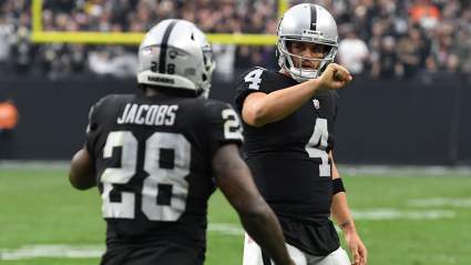 GM Notebook: Derek Carr Gave Telling Behind-the-Scenes Look at Raiders’ Chaos
