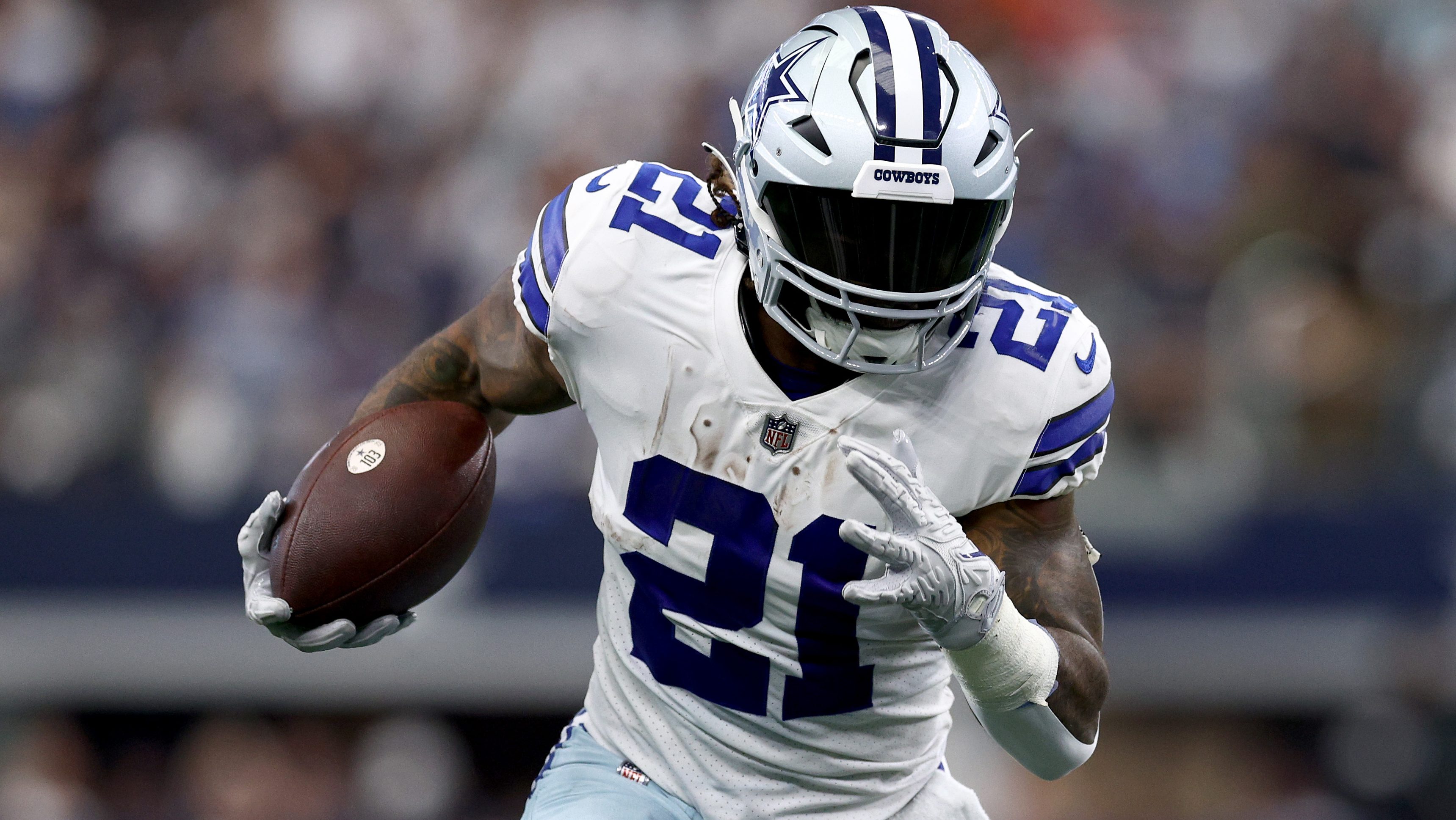 Watch: Ex-Cowboys RB Ezekiel Elliott takes practice field with Patriots for  first time