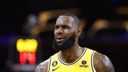 Lakers Urged to Trade LeBron James to Become Contenders Again