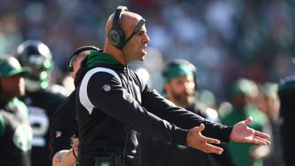 Jets Get Talented OL Poached by Rival Patriots: Report