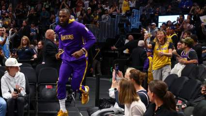 Lakers’ LeBron James Urged to Request Trade to Western Conference Rival