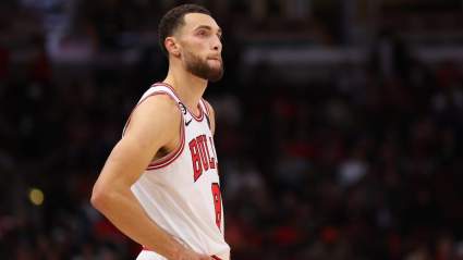 Bulls Star Zach LaVine Sends Troubling Message on Status