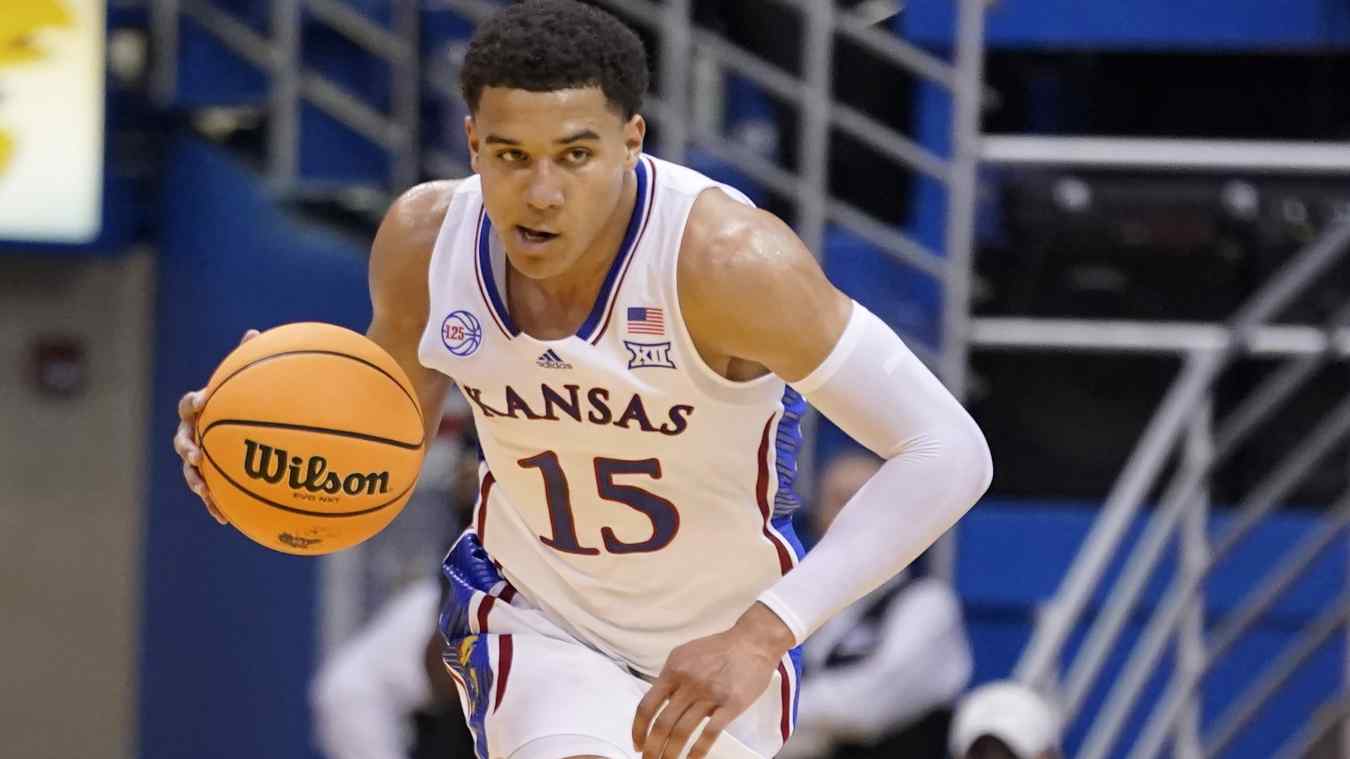 where-to-watch-kansas-vs-omaha-basketball-game-today