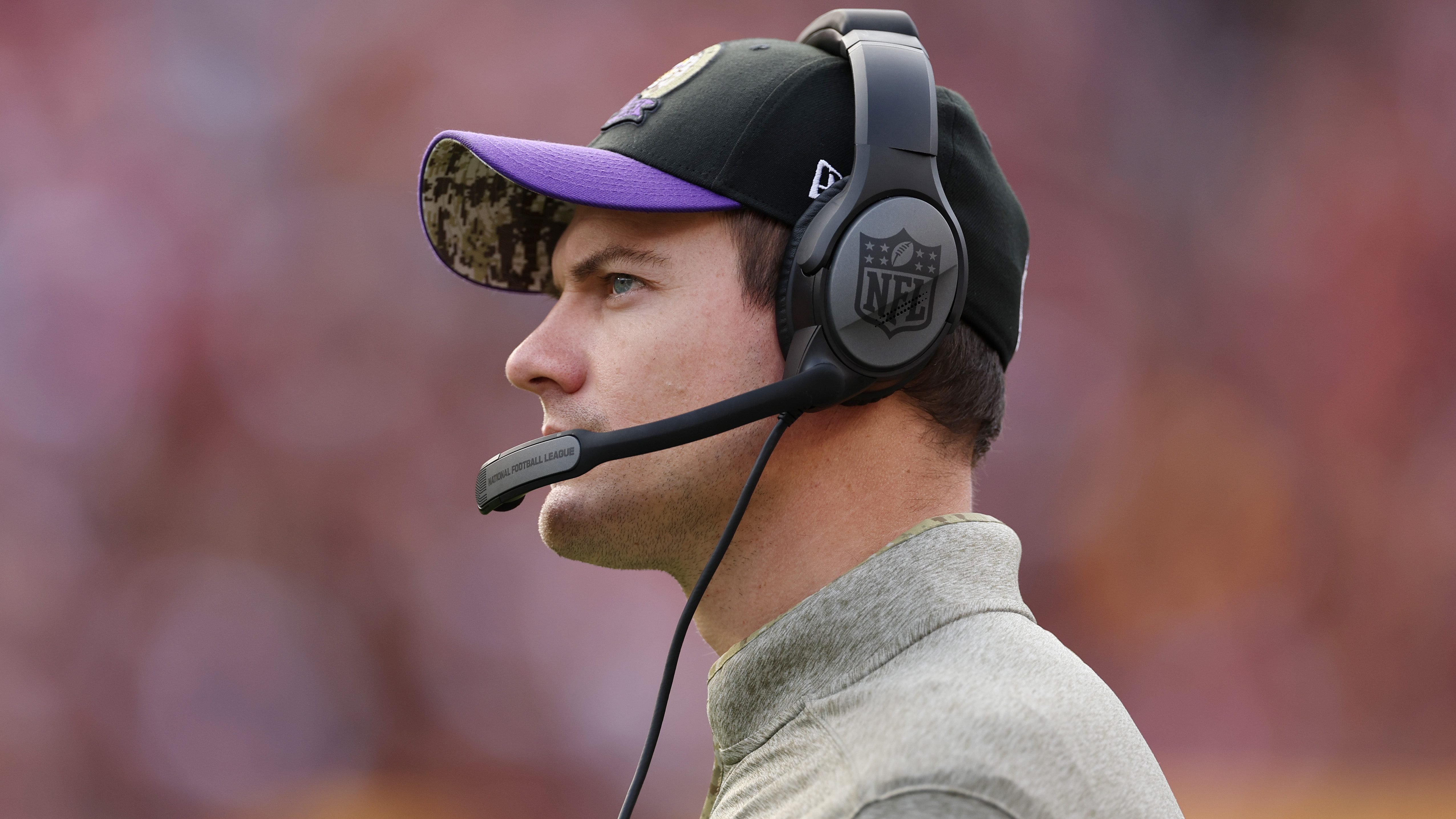 Vikings without Garrett Bradbury, Cam Dantzler Sunday against Giants