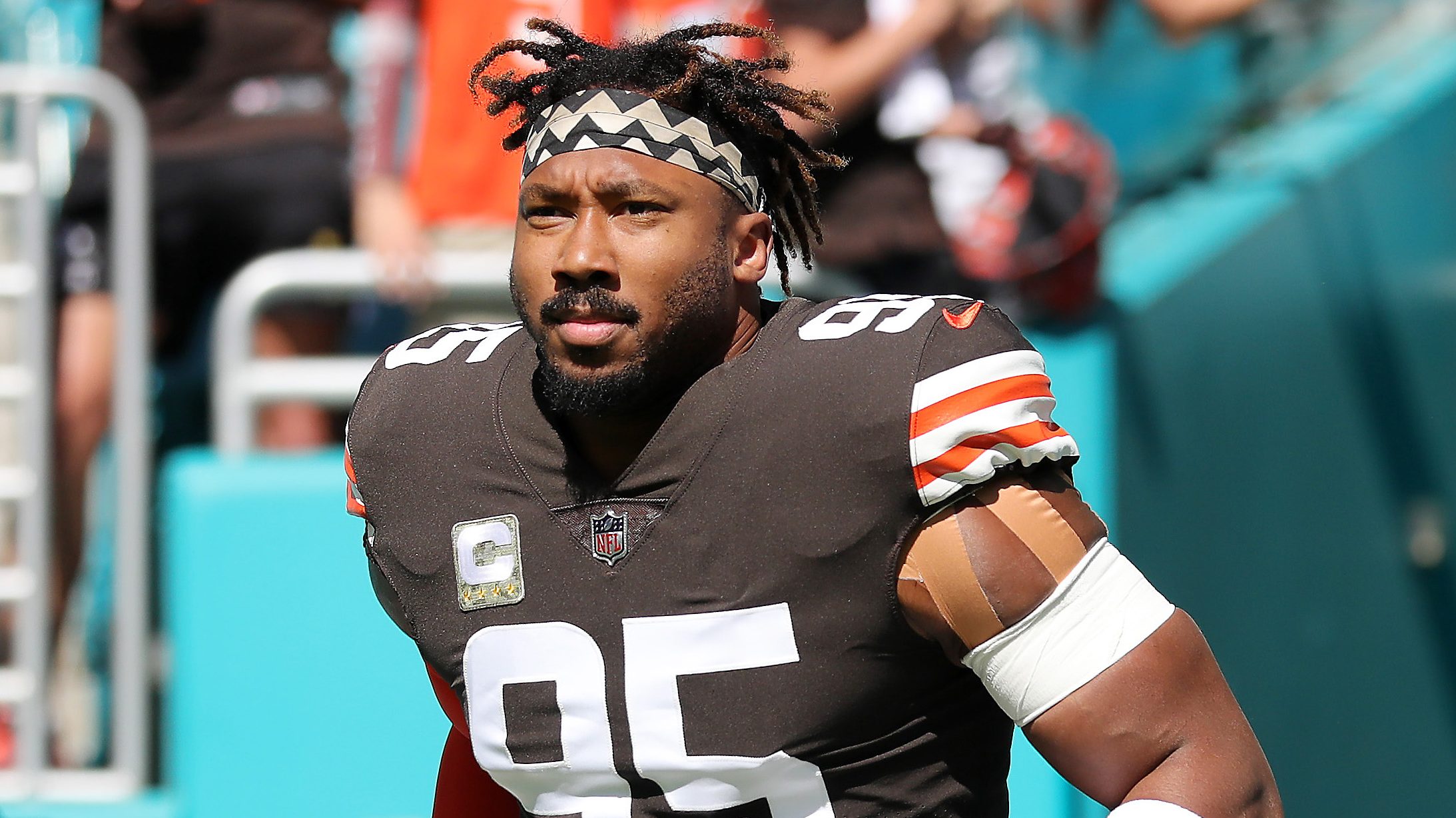 Browns DE Myles Garrett Sends Warning to Steelers