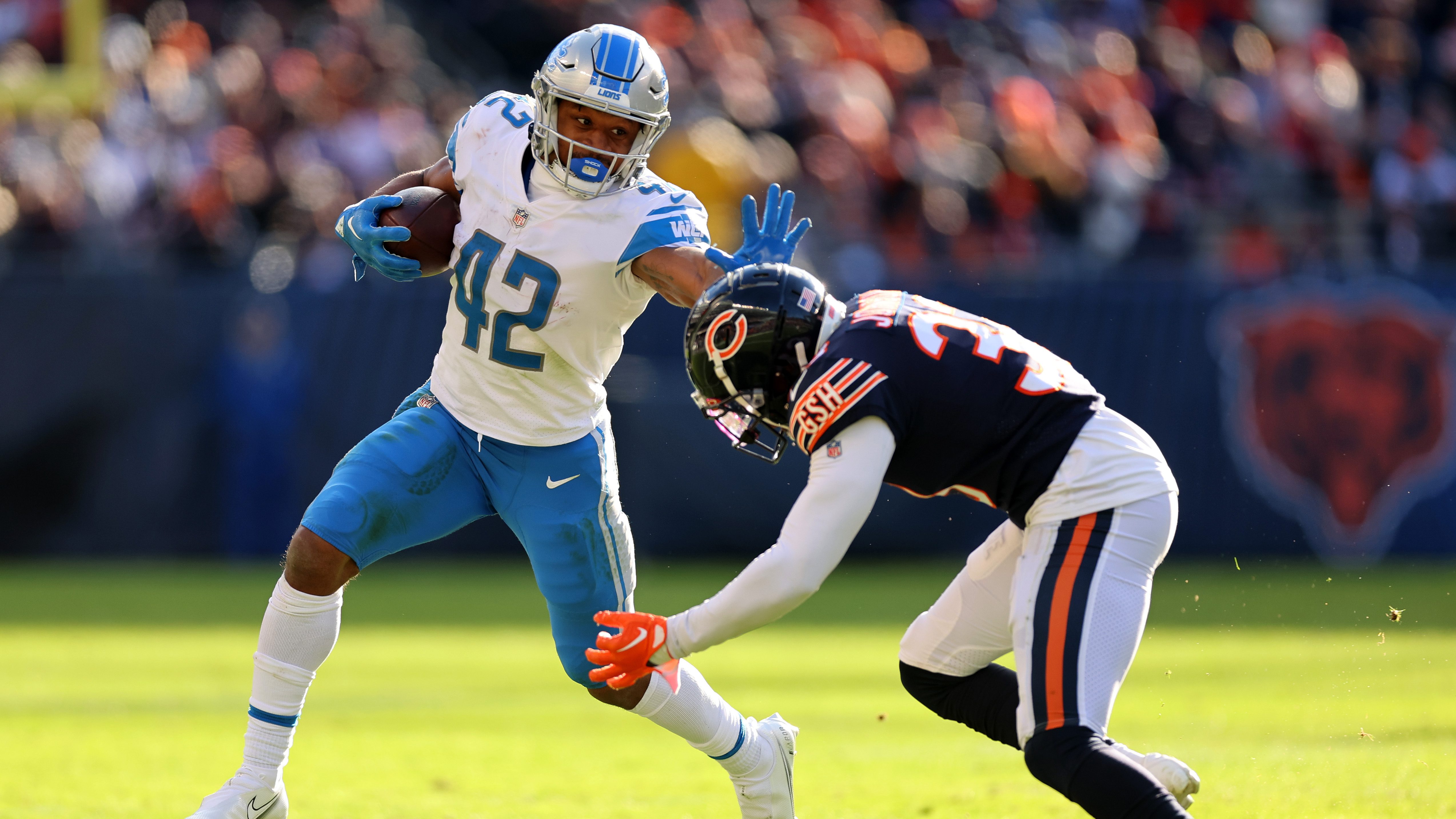 FOXBOROUGH, MA - OCTOBER 09: Detroit Lions running back Justin Jackson (42)  in action during a NFL game between Detroit Lions and New England Patriots  on October 9, 2022, at Gillette Stadium